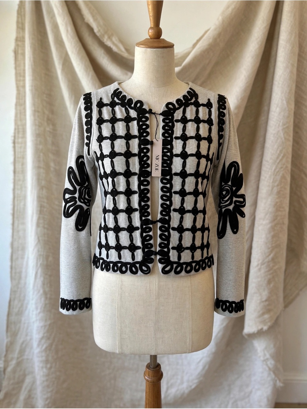 NWT NIC+ZOE Soutache Embroidered Cardigan Jacket PL Grey Multi Black Trim